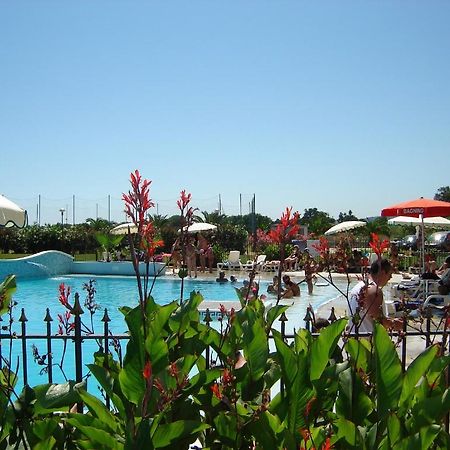 Elena Club Resort Silvi Marina Esterno foto